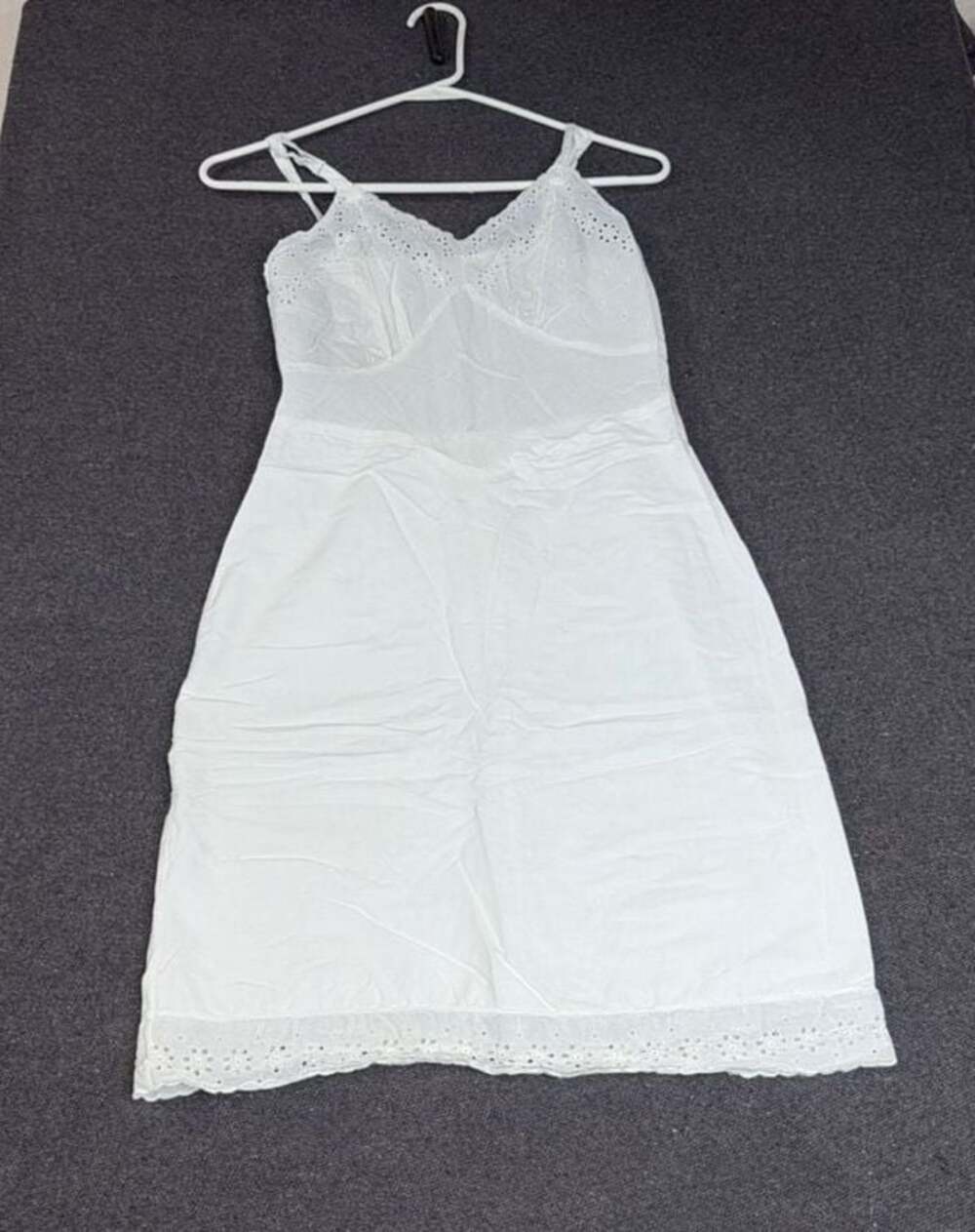 Vintage Deena’s Fine Lingerie White Eyelet Full Slip